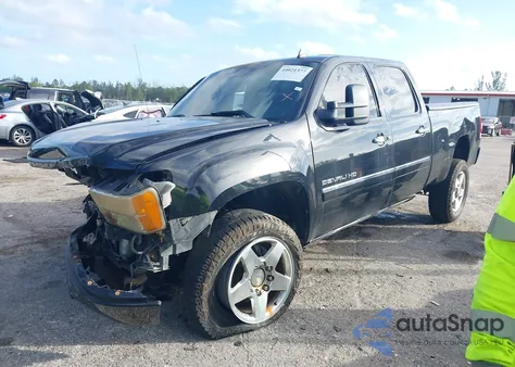 2011 GMC Sierra 2500Hd Denali z USA, uszkodzony, nr VIN 1GT125E81BF245173